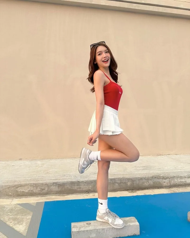Escort Deexxx