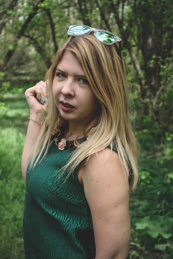 Escort Arstina