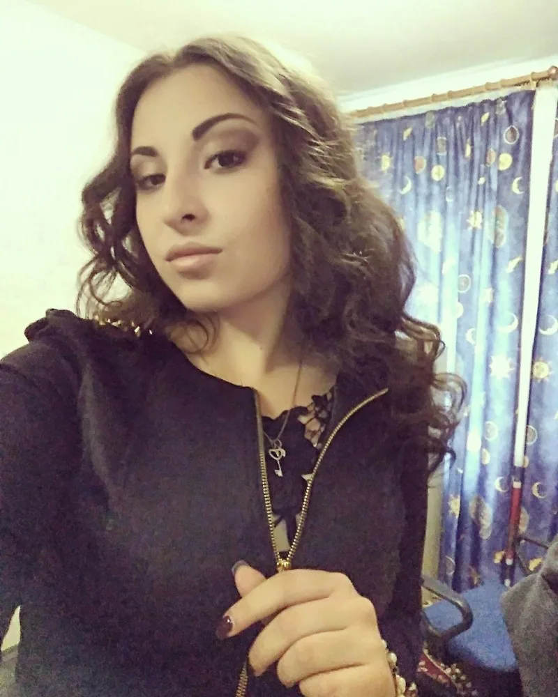 Escort Vesna