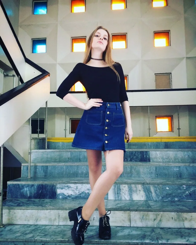 Escort Antonija