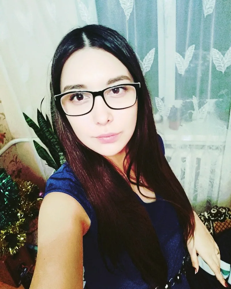 Escort Zara77