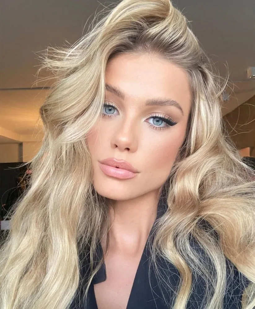 Escort Antonija
