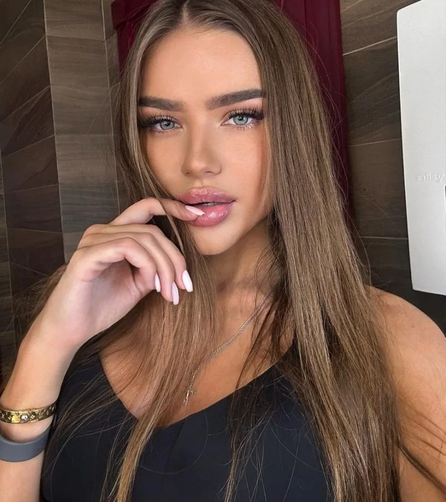 Escort Maja