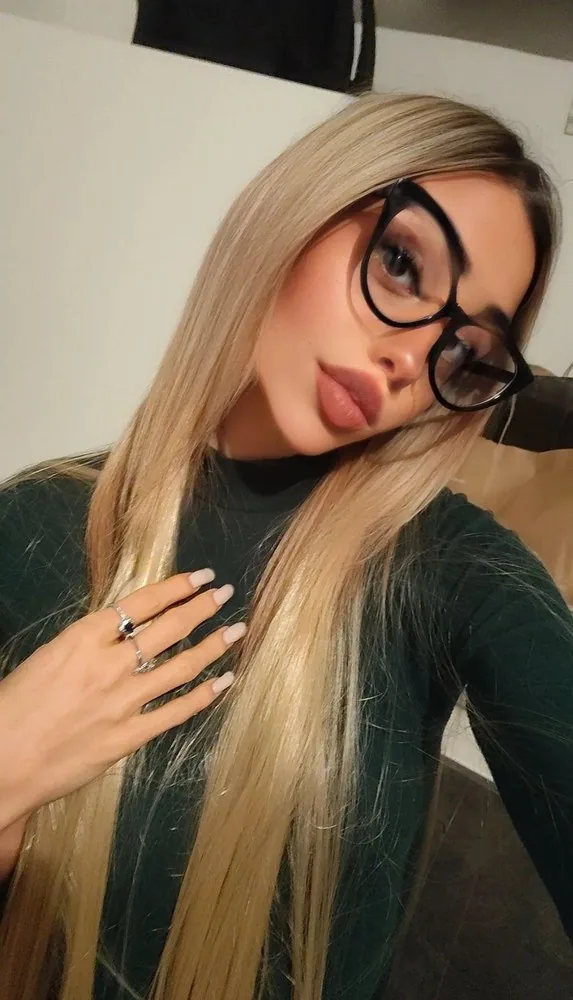 Escort Mayleen