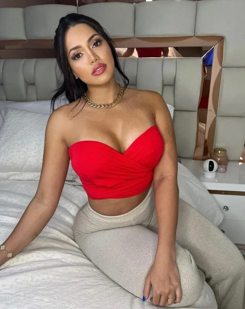 Escort Mirna