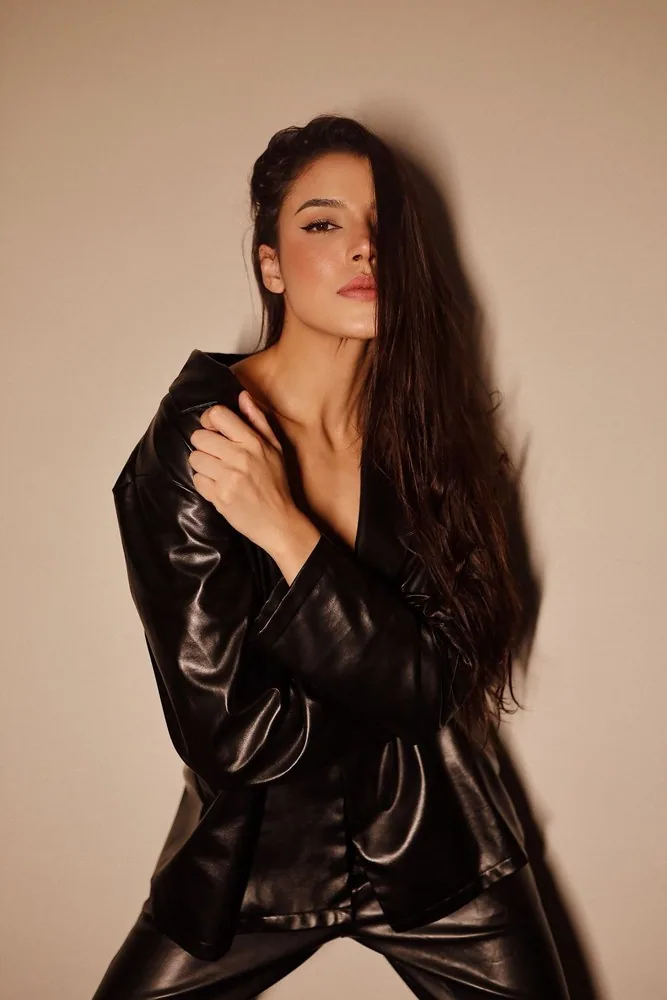 Escort Nela