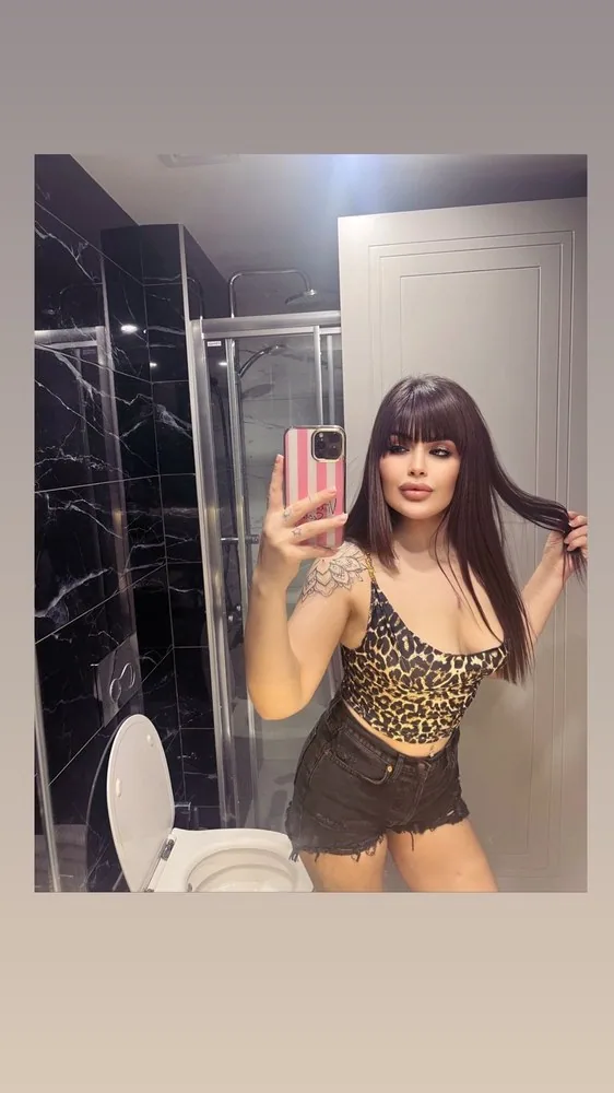 Escort Amelyne