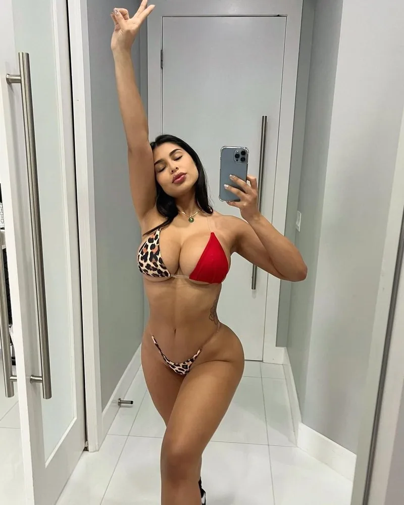 Escort Myliana