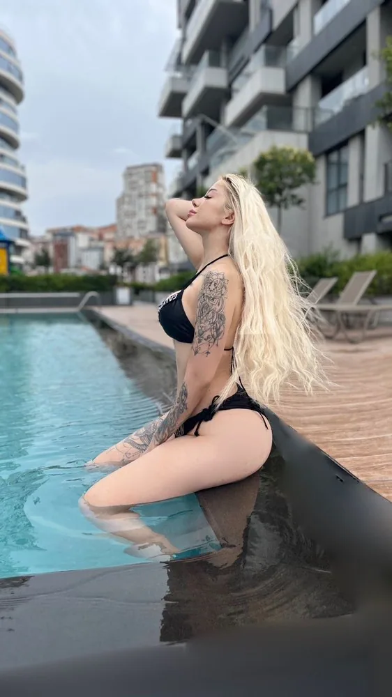 Escort Evona