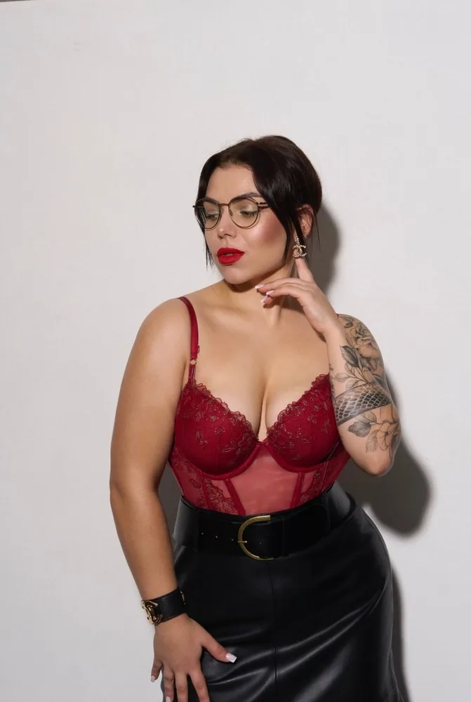 Escort Gienia