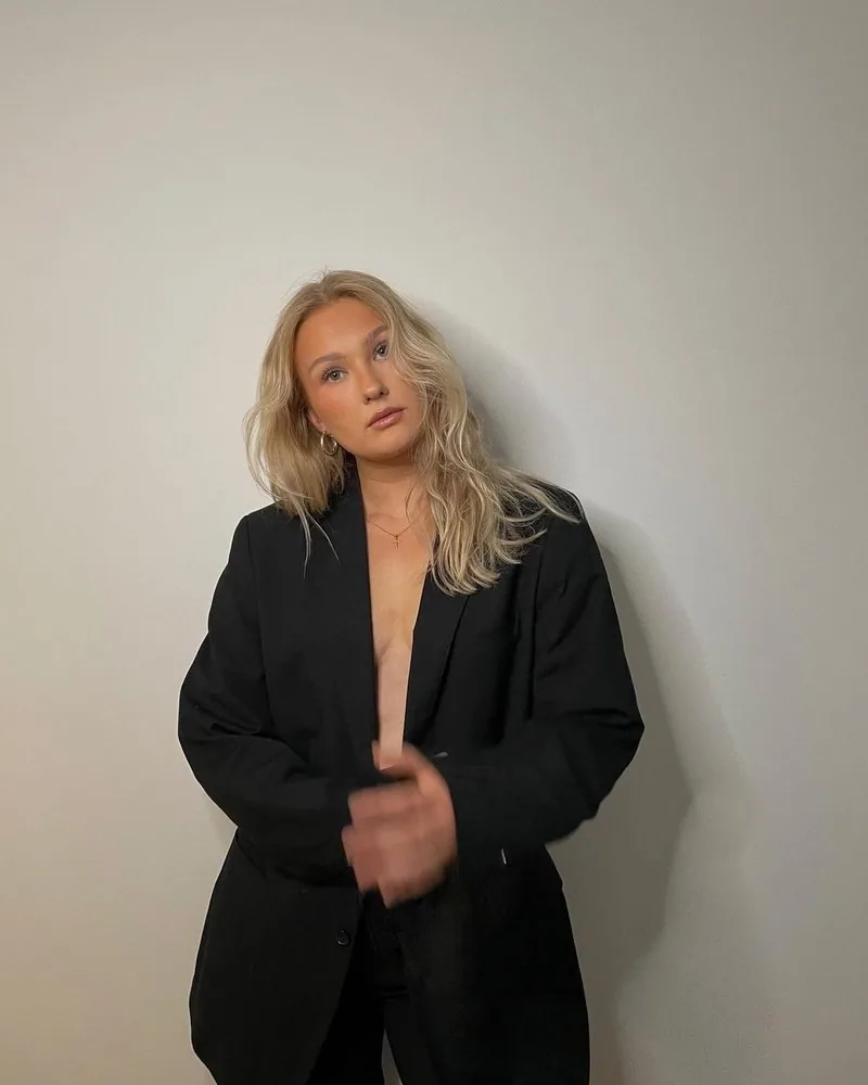 Escort Nikolina