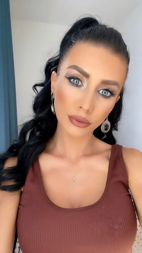 Escort Vanja