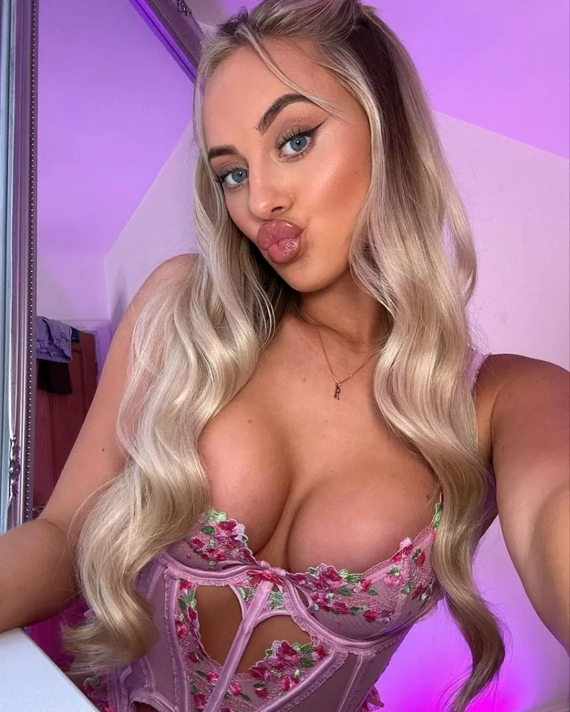 Escort Terina